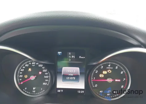 2016 Mercedes-Benz C 300 4Matic из США, поврежденный, VIN WDDWF4KB1GR144280